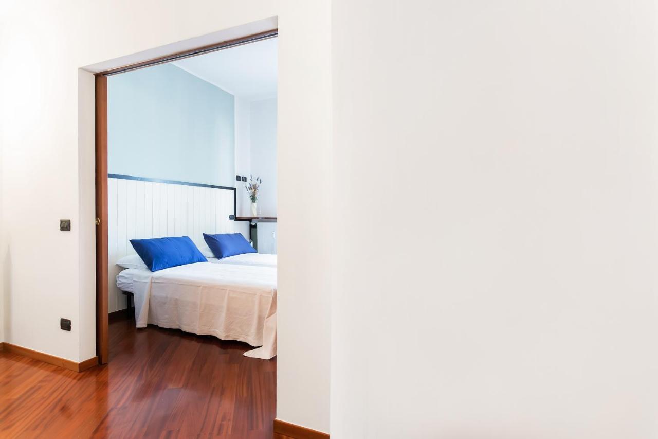 Santa Chiara Apartment By Myhomein科莫 外观 照片