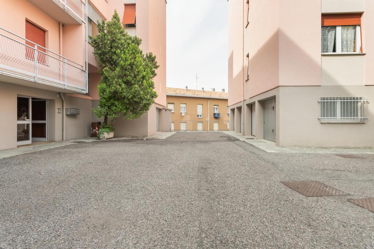 Santa Chiara Apartment By Myhomein科莫 外观 照片
